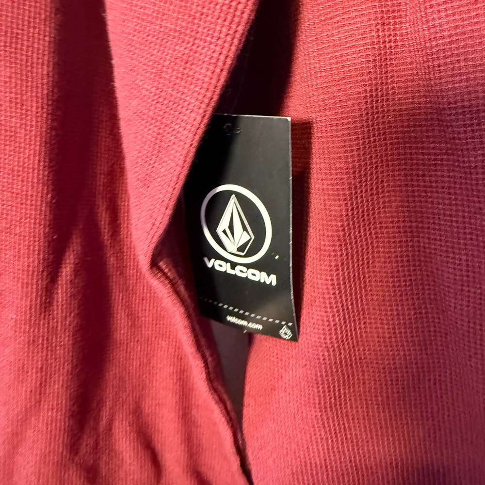 Volcom Mens Nunez Graphic Thermal Long Sleeve Shirt Burgundy XXL BNWT - Picture 2 of 8